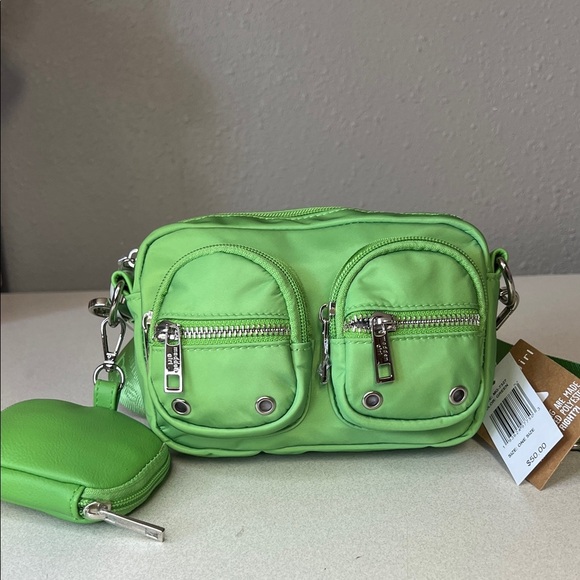 Madden Girl Vibrant Green Crossbody Bag - Picture 1 of 5